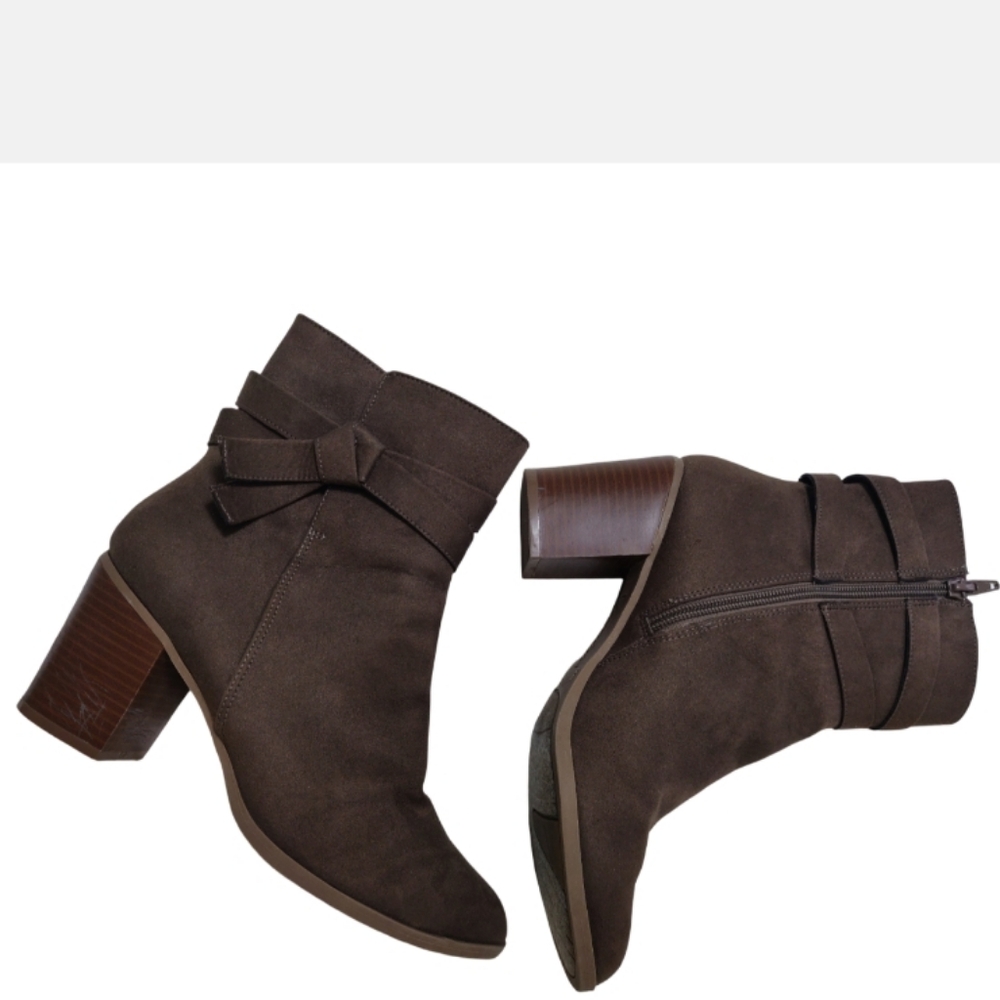 American Eagle Ankle Boots.